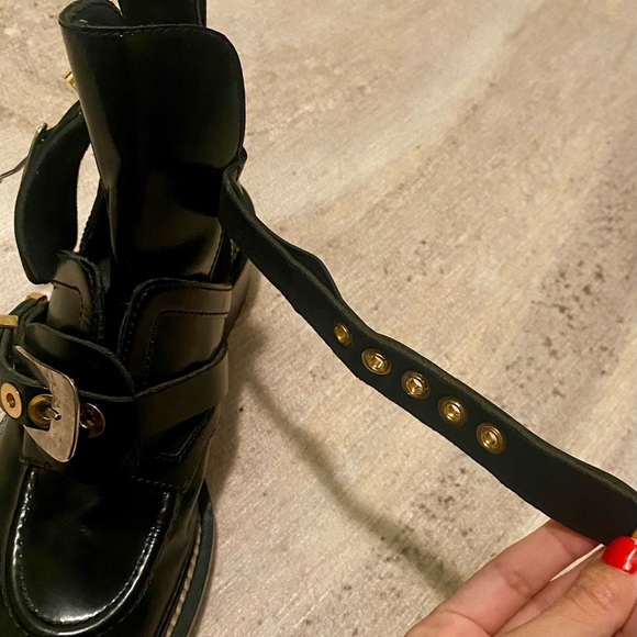 Balenciaga Ceinture Boots - Picture 12 of 16